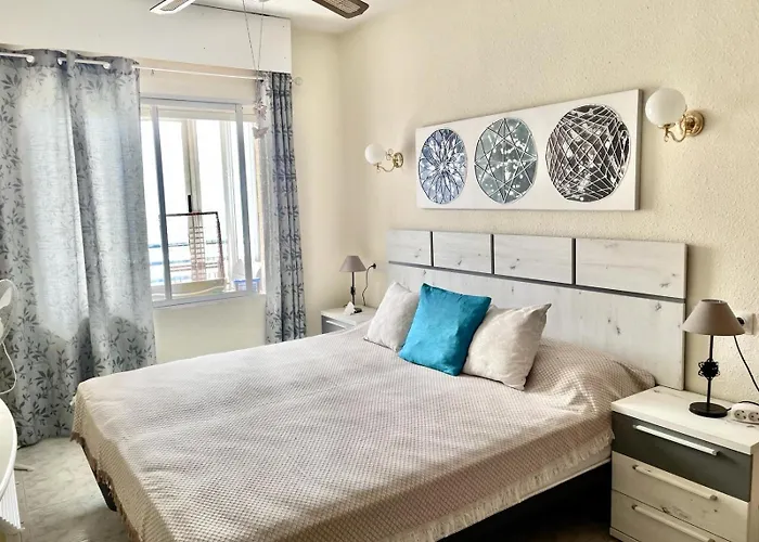 Agradable En Primera Linea Playa Arenal Apartment