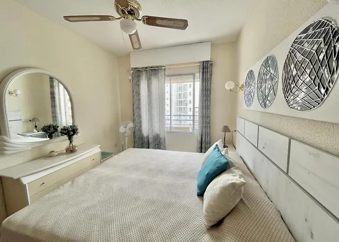 Agradable En Primera Linea Playa Arenal Calpe