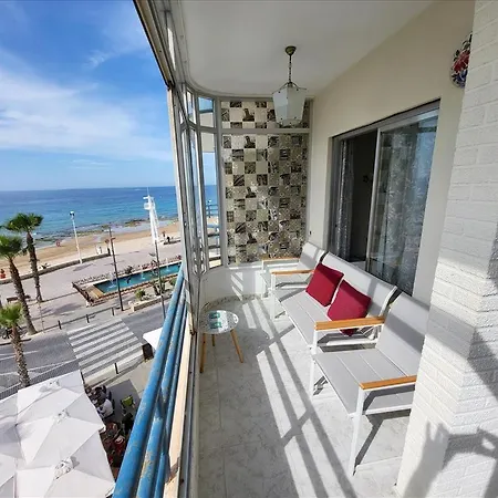 Coqueta En Primera Linea Playa Arenal Apartment